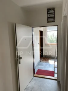 bezpečnostní zámky do dveří