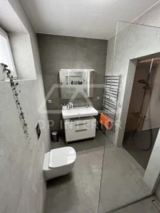 rekonstrukce koupelny a WC